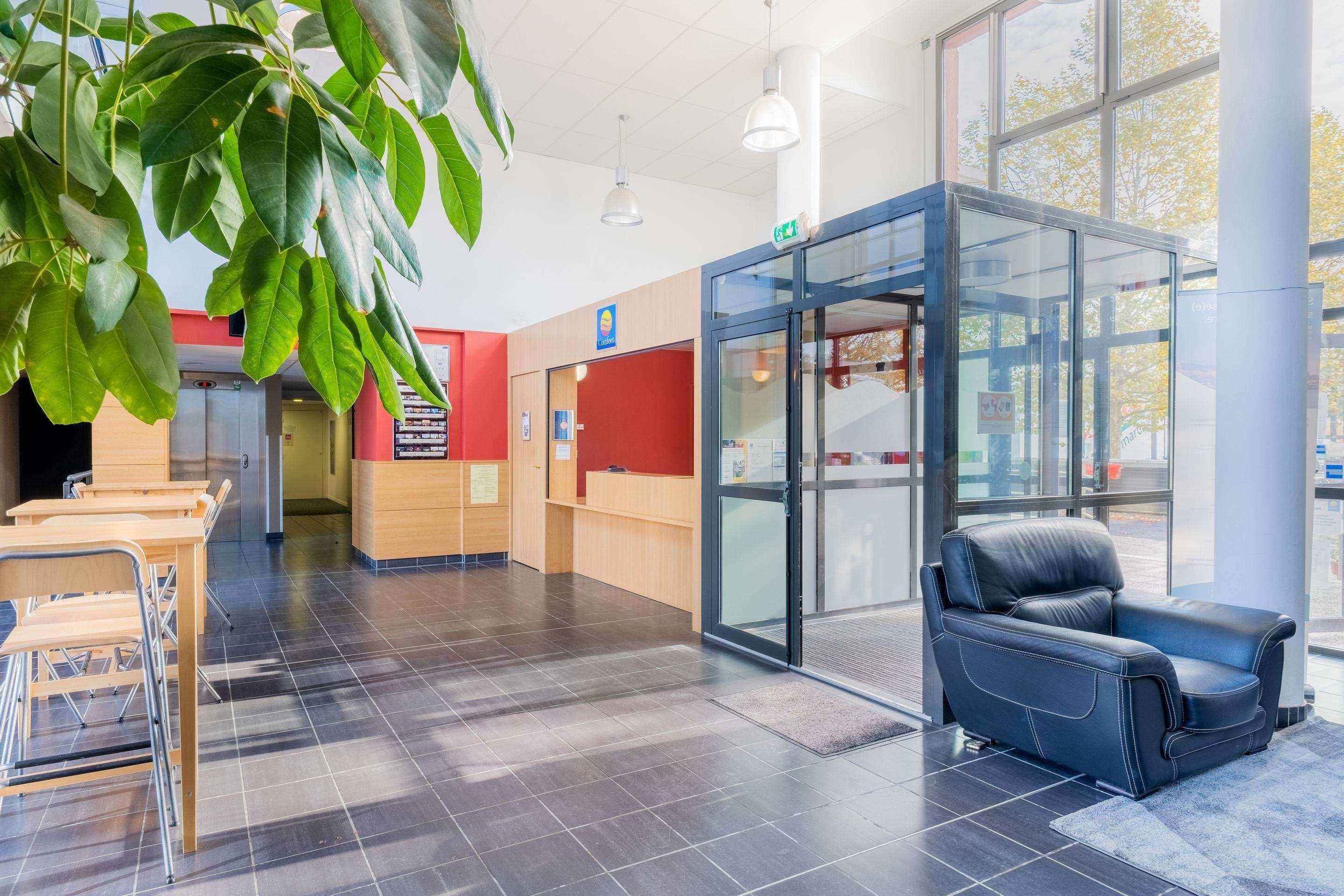 Comfort Suites Pau Idron Exteriör bild