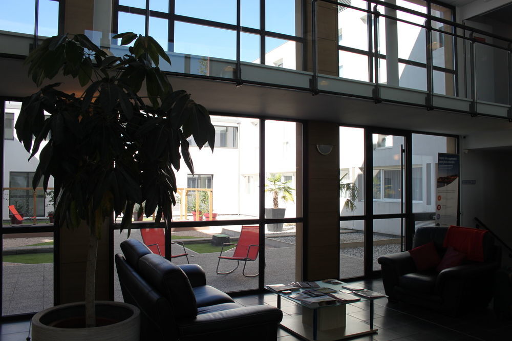Comfort Suites Pau Idron Exteriör bild
