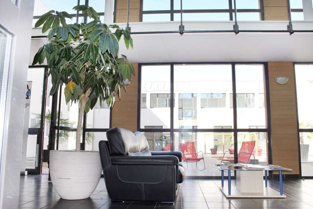 Comfort Suites Pau Idron Exteriör bild